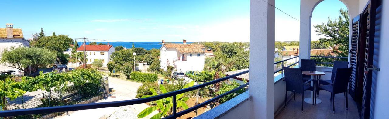 Apartment Sea View Rovinj Exteriör bild